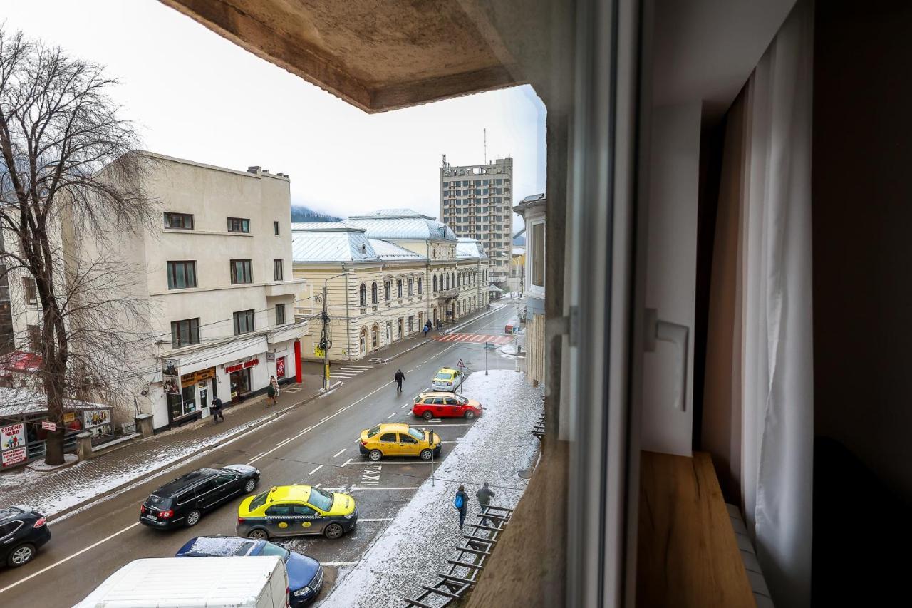 Ioana Residence Bucovina คัมพูลุง โมลโดเวเนสค์ ภายนอก รูปภาพ