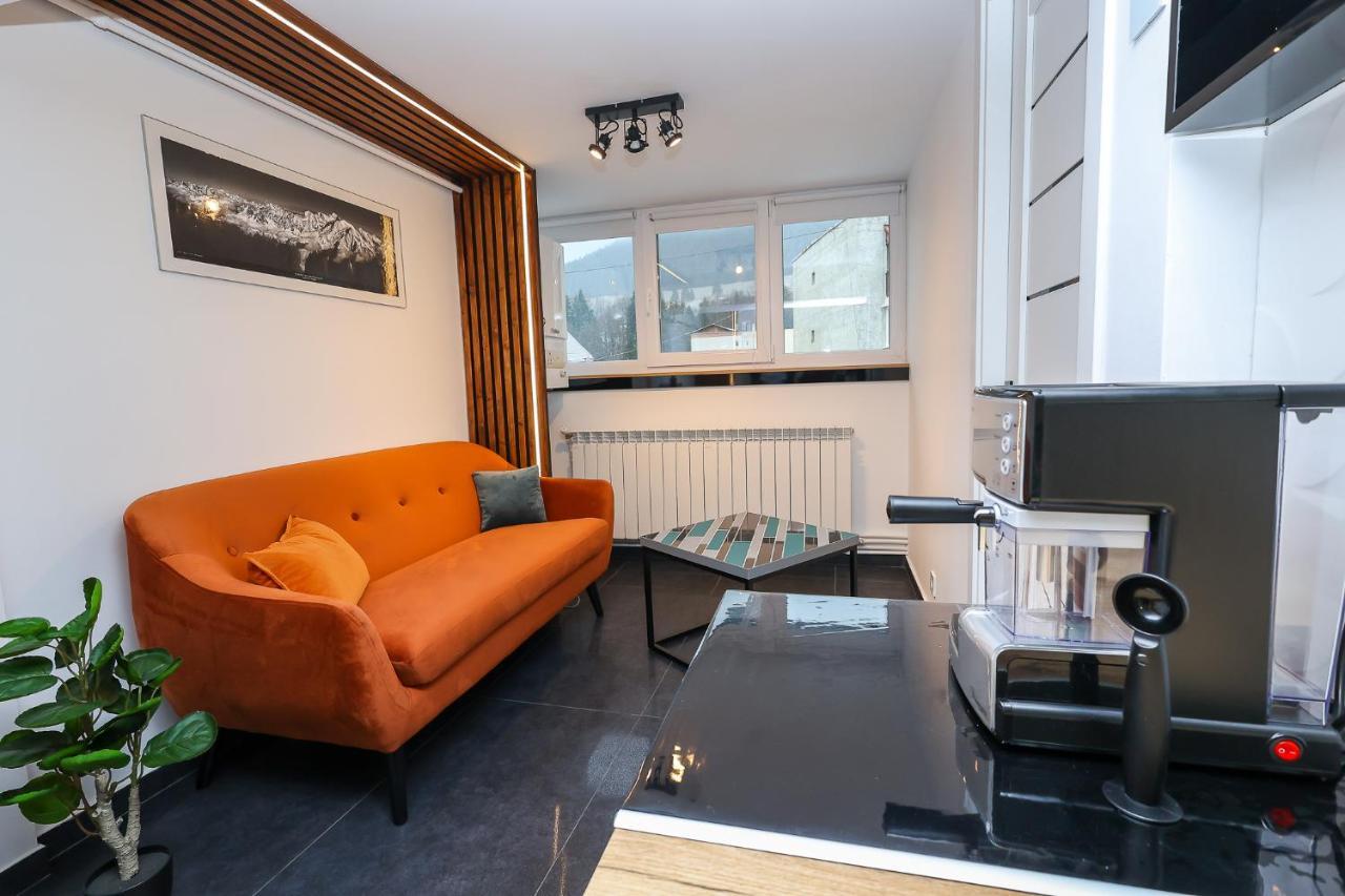 Ioana Residence Bucovina คัมพูลุง โมลโดเวเนสค์ ภายนอก รูปภาพ